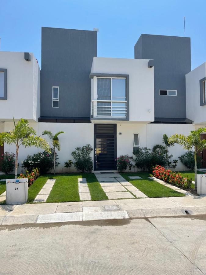 Casa Comoda Con Piscina Naranjo Exterior foto